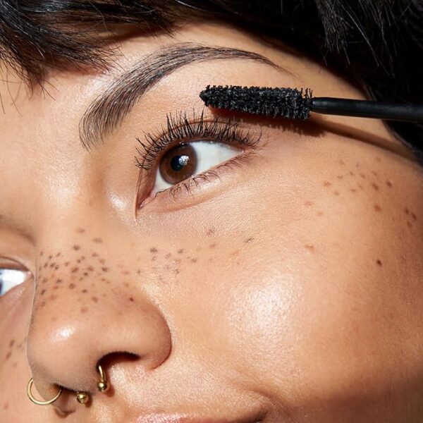 essence Lash Princess Mascara – False Lash Effect - Image 2