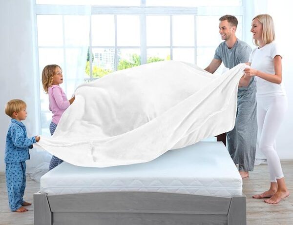 Utopia Fleece Blanket California King – 300GSM Soft White - Image 4